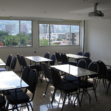 Aw Hotel Sport Cali Bagian luar foto