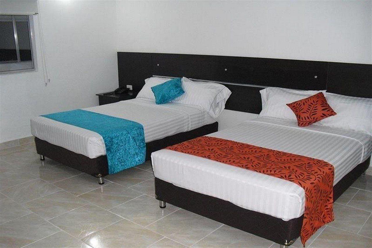 Aw Hotel Sport Cali Bagian luar foto