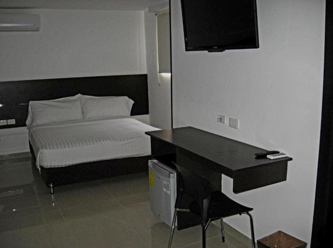 Aw Hotel Sport Cali Bagian luar foto