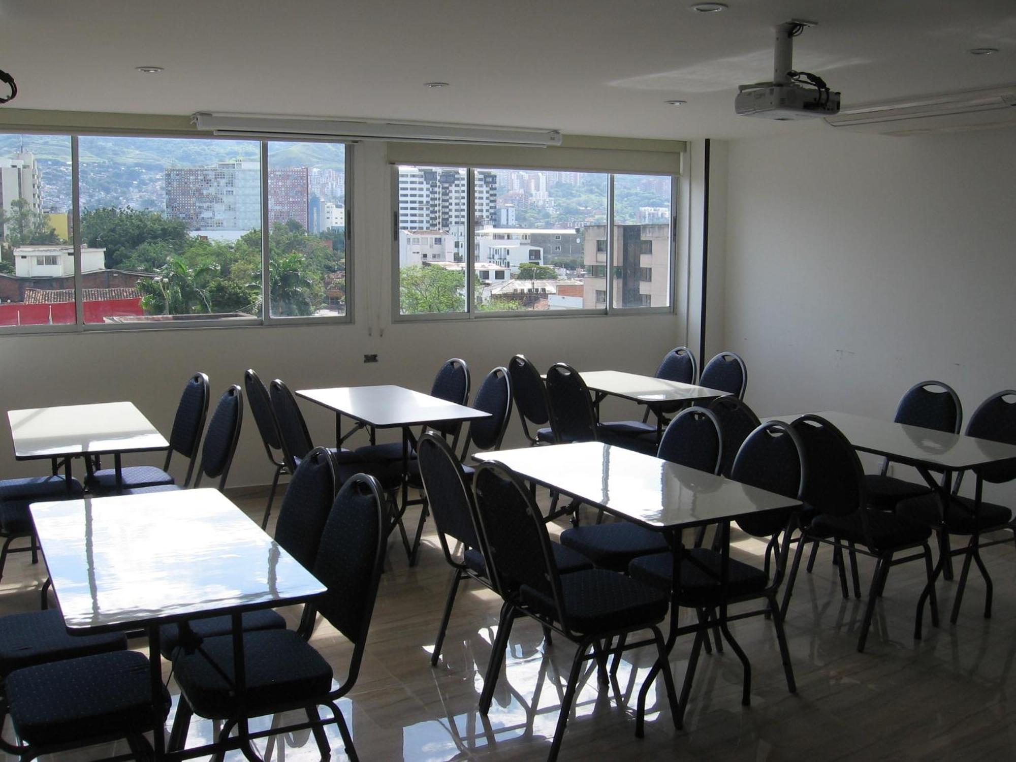 Aw Hotel Sport Cali Bagian luar foto