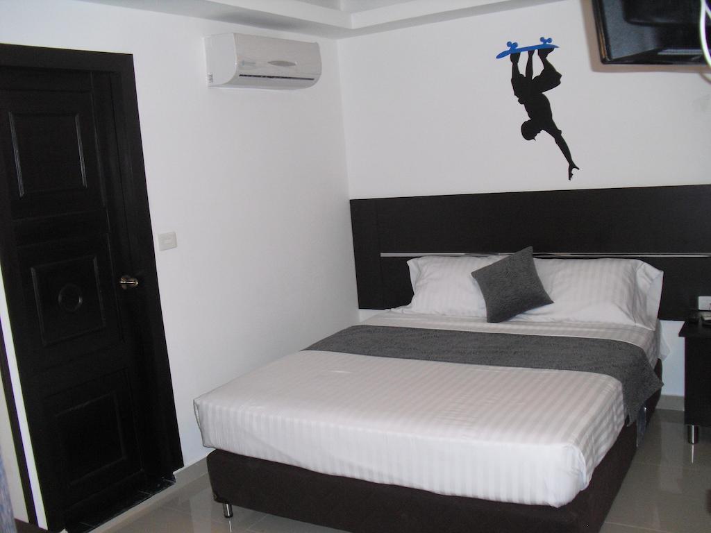 Aw Hotel Sport Cali Bagian luar foto